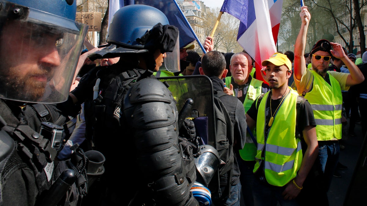 France’s Police Officers Are Committing Suicide At Record Highs ...