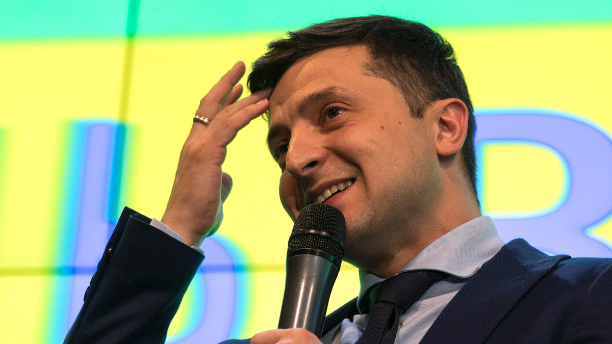 Ukrainian comedian Volodymyr Zelenskiy, reacts as he responds to a journalist question during a press conference, after the presidential elections in Kiev, Ukraine, Sunday, March. 31, 2019. (AP Photo/Emilio Morenatti)