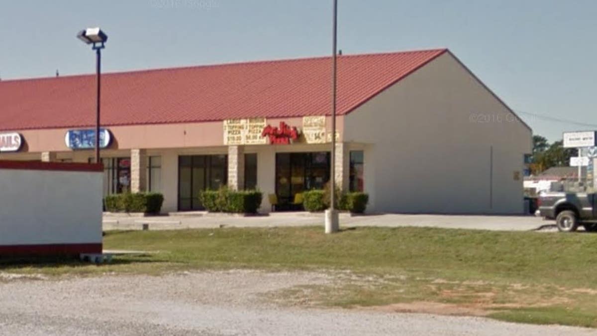 Mr. Jim’s Pizza in Springtown, Texas, was forced to close temporarily during an inspection by health inspectors.