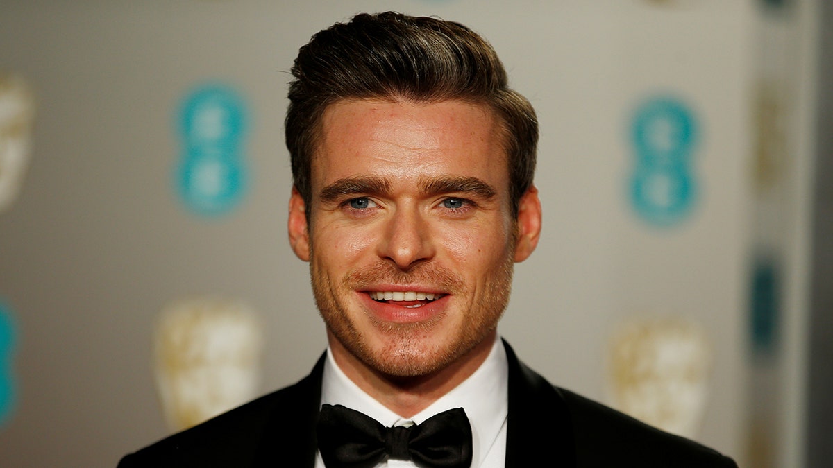 Richard Madden says he "dreads" filming sex scenes.