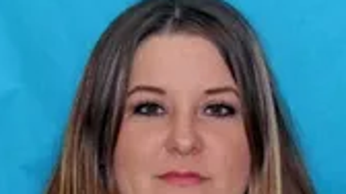 Amber Lewis faces charges of making a false report to law enforcement, second-degree possession of marijuana and chemical endangerment of a child. 