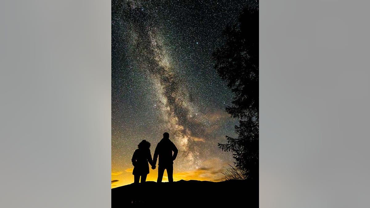 They went for a drive up the mountain at about 3 a.m., which freelance photographer McLaren had perfectly timed due to the light conditions required to see the Milky Way.