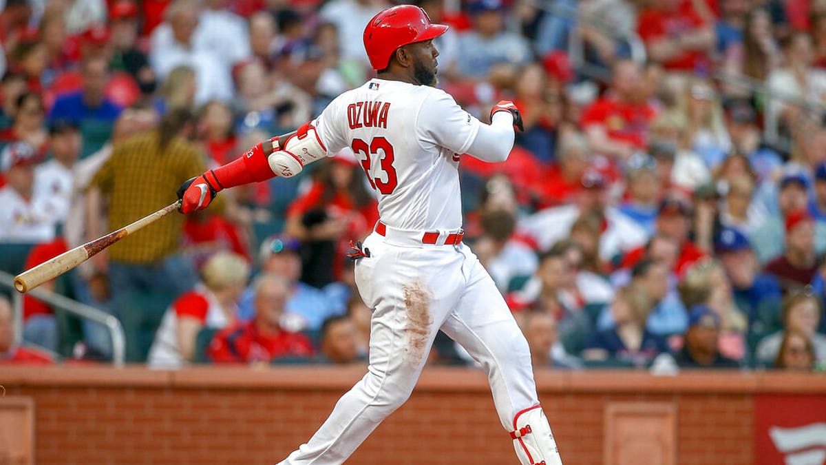 Marcell Ozuna Does A Face Plant 