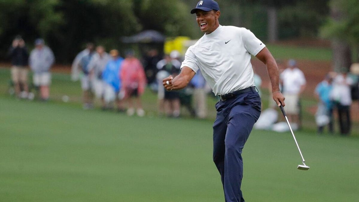 Tiger Woods almost taken out by Masters security guard, recovers to make birdie Fox News