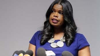 Chicago-area DA Kim Foxx ripped by Illinois Republican after Oak Brook mall shooting