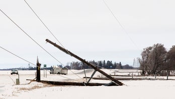 Minnesota governor calls for National Guard to help with snowstorm relief efforts