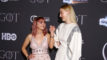 'Game of Thrones' stars Sophie Turner and Maisie Williams would 'kiss a lot' to fuel dating rumors
