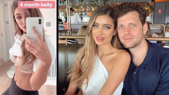 Pregnant model praised for not editing 'veiny' chest out of Instagram photo