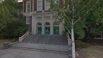 Oregon high school responds to 'blackface chocolate' cake
