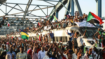 Sudanese military invites protesters to talks amid tensions