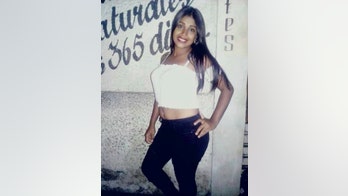 Cries of panic as boat with Venezuelan migrants sank