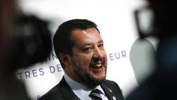 Italy's Salvini, France's Le Pen cement ties before EU vote