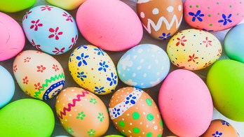 Tennessee county holds ‘beeping’ Easter egg hunt for the visually impaired