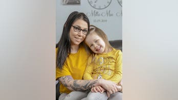 Preschooler called hero after running for help when mom suddenly collapsed