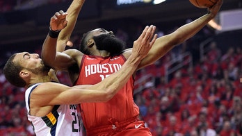 Harden scores 29 as Rockets rout Jazz 122-90 in Game 1