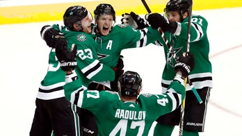 Klingberg's OT goal pushes Stars over Preds to advance
