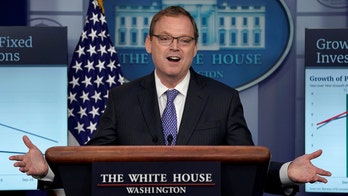 White House adviser Kevin Hassett stepping down