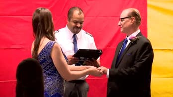 Couple weds at airport baggage claim where they first met: 'I couldn’t think of anything more perfect'