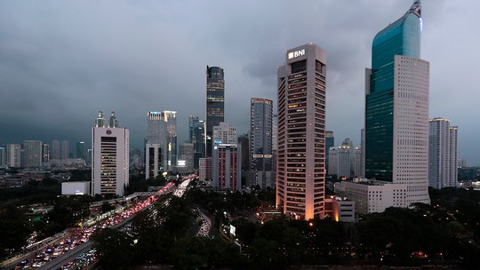 Indonesia to remove 'burden' away from capital city Jakarta to less crowded, less polluted province