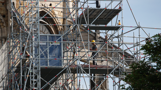 The Latest: Fire chief: Team effort to save Notre Dame relic