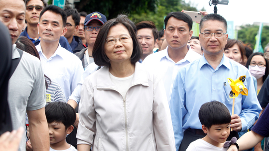 Taiwan's president reaffirms anti-nuclear stance at march