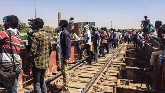 Sudan activists say police try to break up sit-in in capital