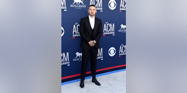Kane Brown.