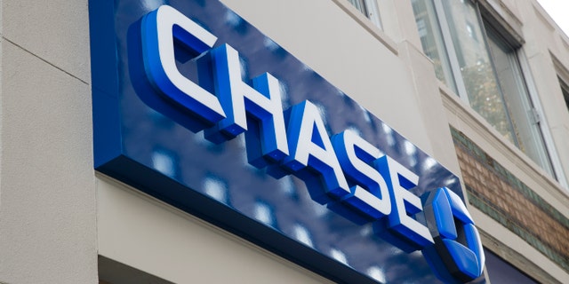 Chase bank location in Philadelphia.