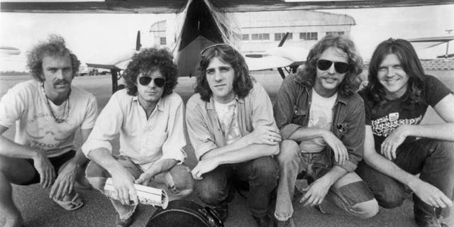 UNSPECIFIED - JANUARY 01:  (AUSTRALIA OUT) Photo of EAGLES; Bernie Leadon, Don Henley, Glenn Frey, Don Felder, Randy Meisner  