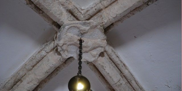 The lion on the keystone.