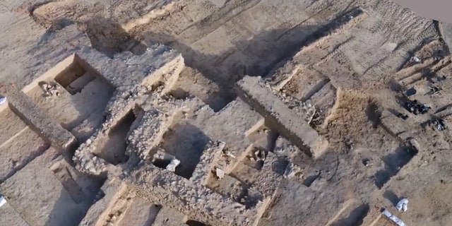 2000 Year Old Desert Settlement Discovered In Israel Revealing