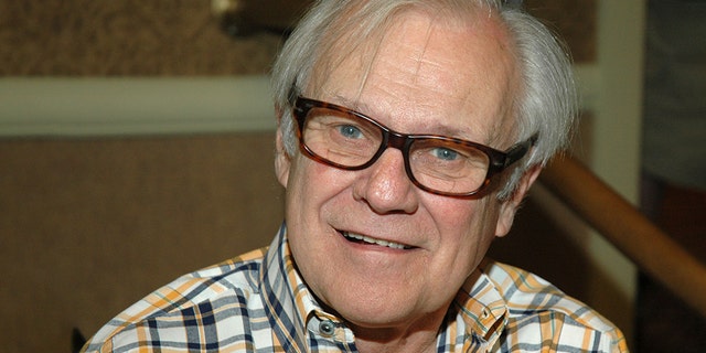 Ken Kercheval had a long career in stage and screen.