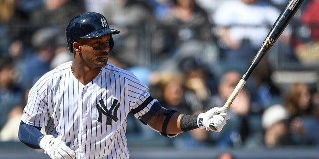 Miguel Andujar n ° 41 of the New York Yankees during the first leg of the match against the Baltimore Orioles during the opening day at Yankee Stadium on March 28, 2019 in the Bronx district of New York. 