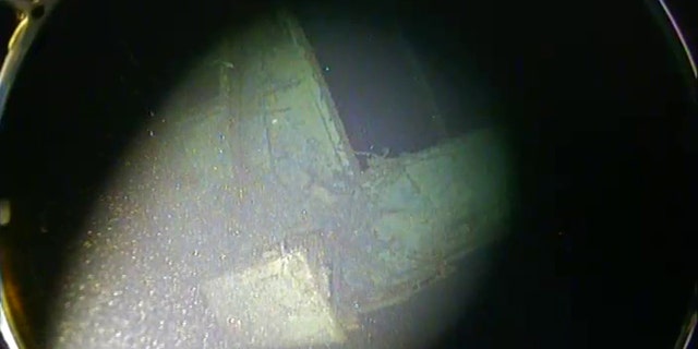 The SS Iron Crown's port side deckhouse and open cargo hold. (CSIRO)