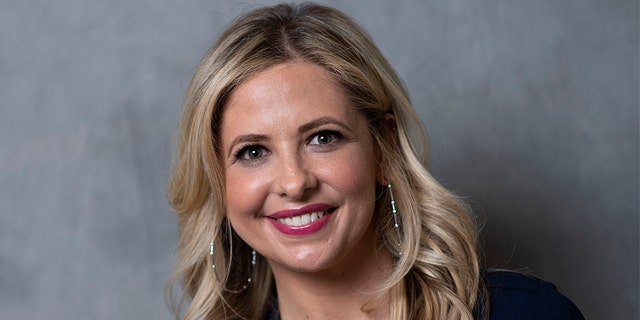640px x 320px - Sarah Michelle Gellar says remote learning, more screen time has led to her  son having eye problems | Fox News