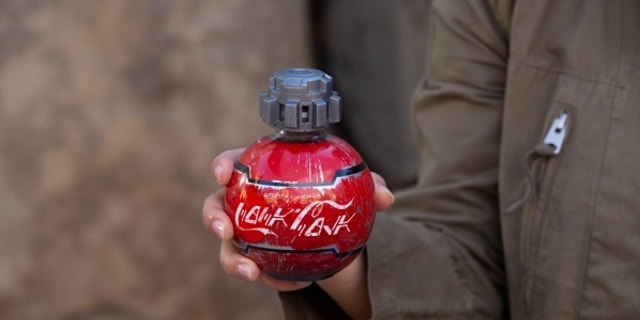 The specialty droid-like bottle will coincide with the launch of the upcoming immersive Star Wars: Galaxy Edge experience.