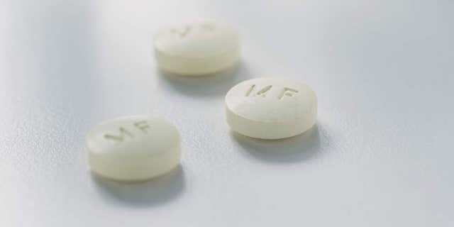 A new bill, approved by California State Senate Health Committee last week, will force health clinics at California State University and University of California campuses to provide abortion pills.