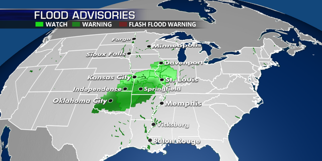 Severe storms threaten Central US; snow blankets Central Rockies | Fox News