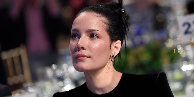 Halsey Considered Prostitution Sex Work Before She Got A Record Deal 7654
