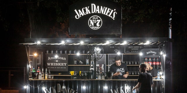 Jack Daniels Is The Most Recommended Shot By Bartenders Survey Claims