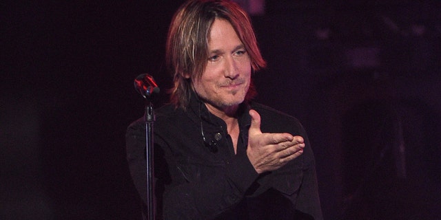 Keith Urban was featured on Taylor Swift and Tim McGraw's 2013 hit single.