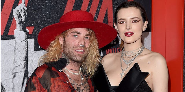 Mod Sun and Bella Thorne arrive at the premiere of the movie 'The Dirt & # 39; from Netflix to ArcLight Hollywood on March 18, 2019 in Hollywood, California. (Photo by Axelle / Bauer-Griffin / FilmMagic)