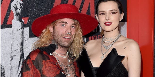 Mod Sun and Bella Thorne arrive at the premiere of the movie 'The Dirt & # 39; from Netflix to ArcLight Hollywood on March 18, 2019 in Hollywood, California. (Photo by Axelle / Bauer-Griffin / FilmMagic)