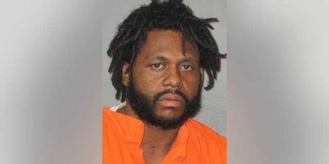 Westlake Legal Group reynard-green Suspect allegedly breaks into Louisiana governor's mansion, falls asleep on couch: report fox-news/us/us-regions/southeast/louisiana fox-news/us/crime/police-and-law-enforcement fox-news/us/crime fox news fnc/us fnc Danielle Wallace article 265e5fbf-6fe7-5d74-b306-c3cd417b77de
