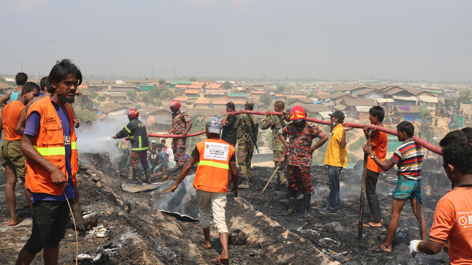 Fire Guts Shanties In Bangladesh Rohingya Refugee Camp | Fox News