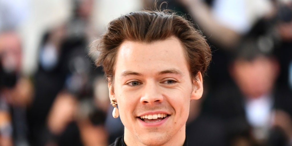 Met Gala 2019: Harry Styles Wears Sheer Gucci Blouse