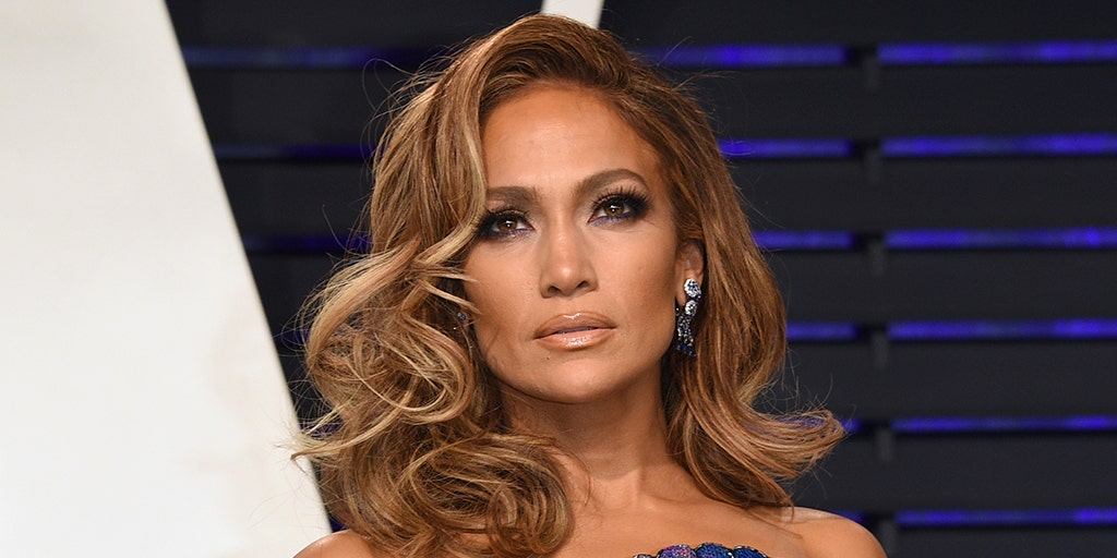 j lo snl dress