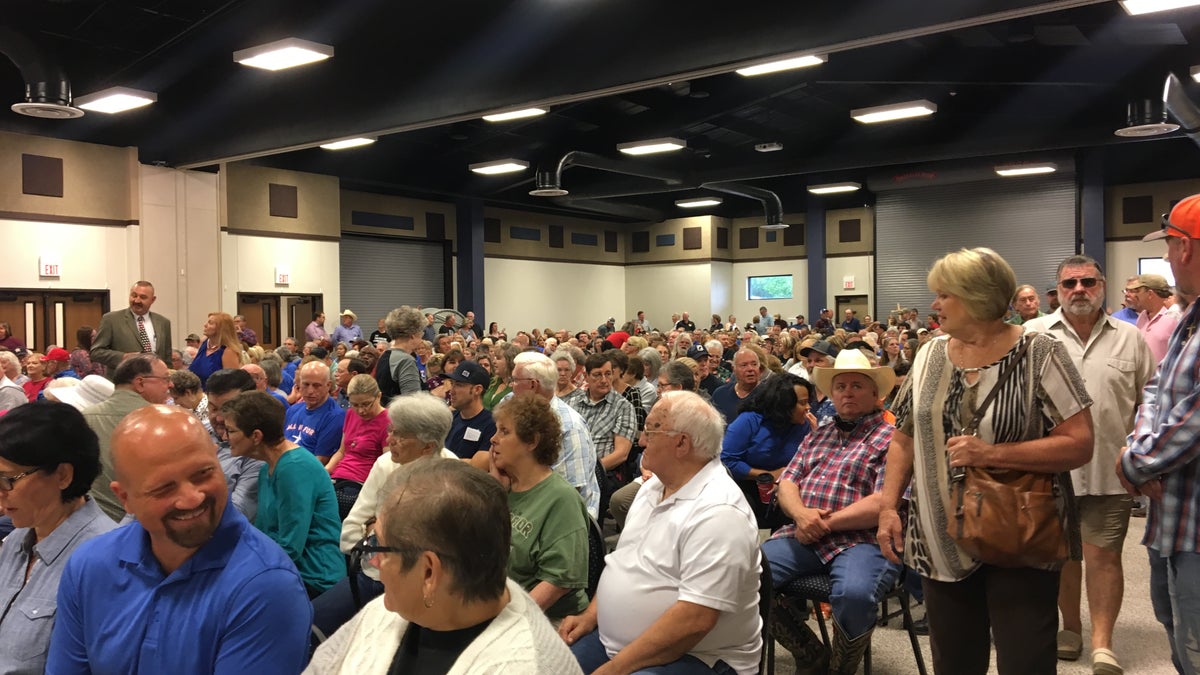 Hundreds of people attended San Jacinto County's Commissioners Court meeting on Wednesday to oppose FFRF's demands to take down the crosses.