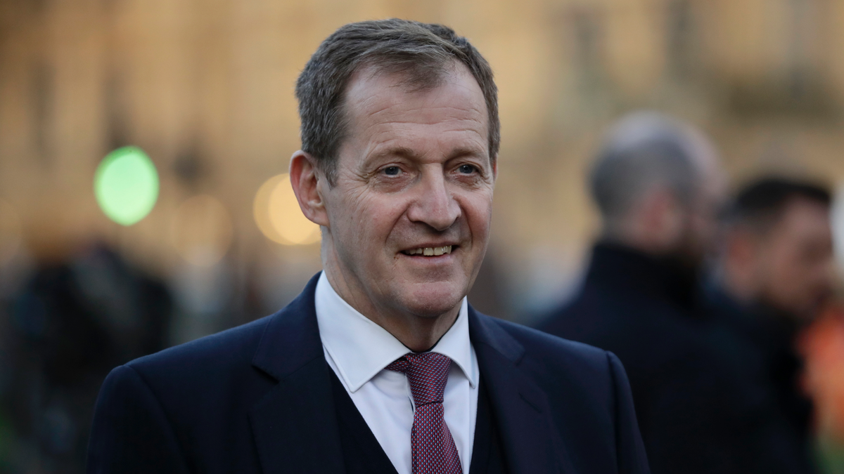 UK Labour expels ex-Blair spin doctor Alastair Campbell | Fox News