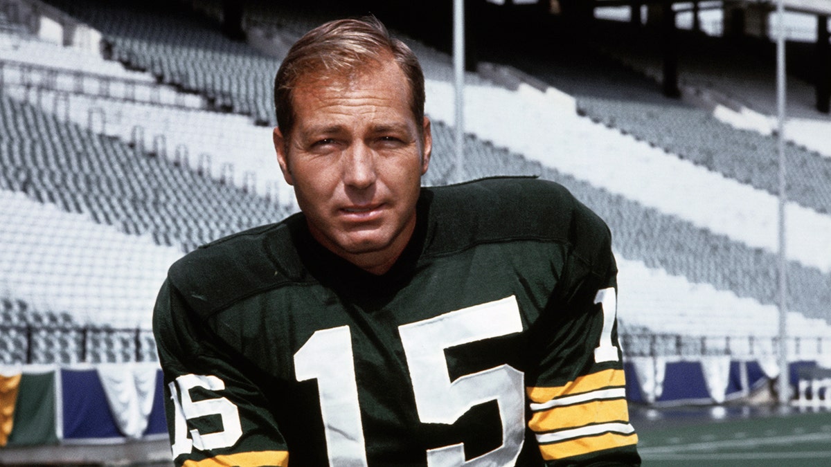 Green Bay Packers quarterback Bart Starr died Sunday at the age of 85, according to the team.